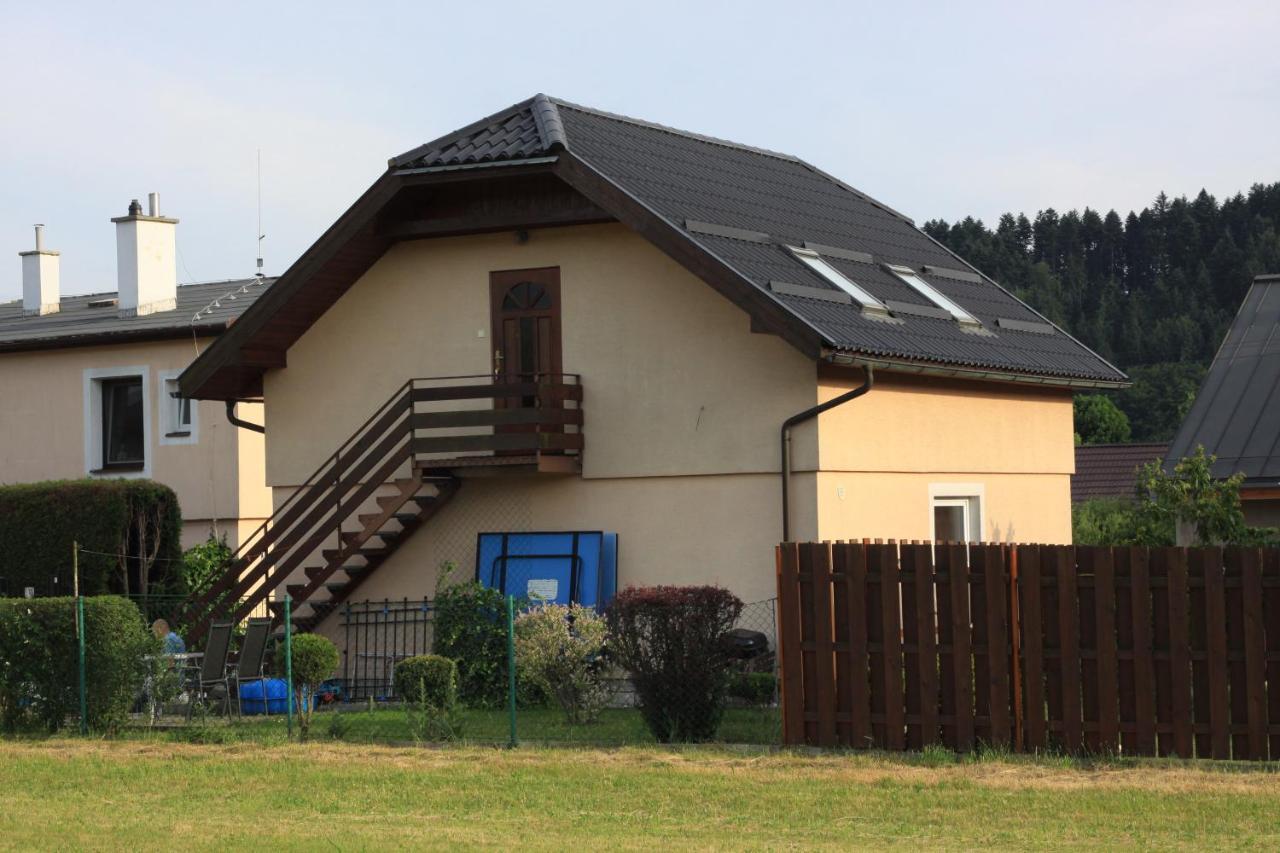 Apartman Pod Cernou Horou Rožnov pod Radhoštěm Εξωτερικό φωτογραφία